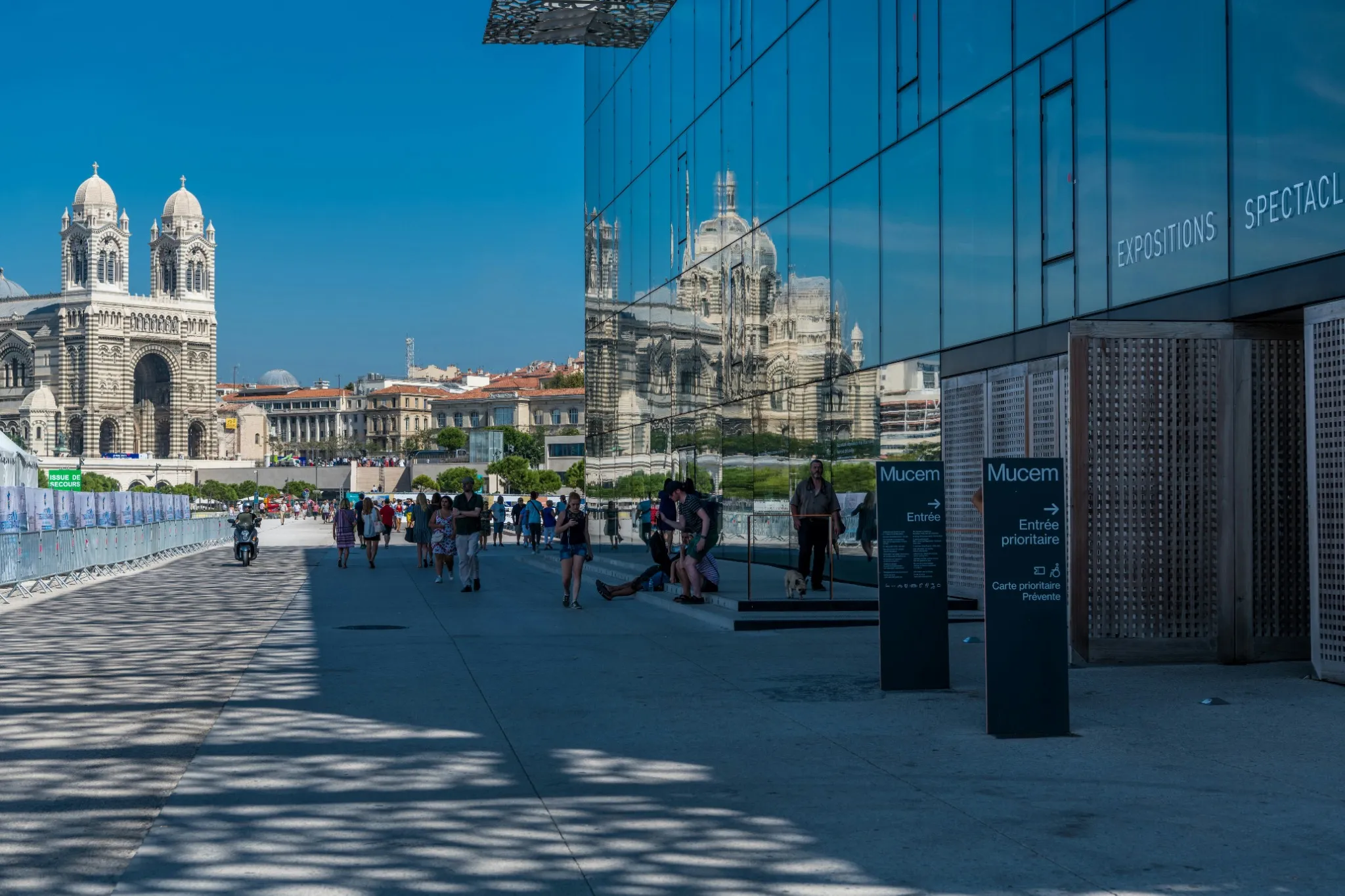 Partie 2 - Marseille et ses secrets ne sont plus qu'à une réservation de vous !