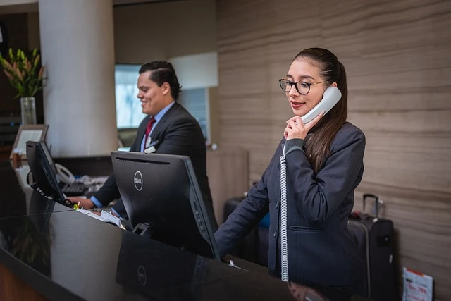 image receptionniste
